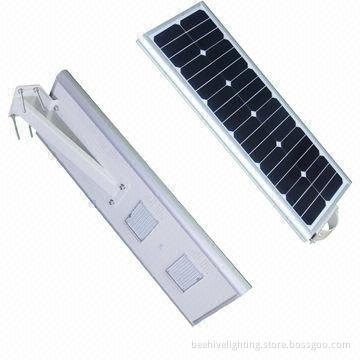 All-in-one integrated solar LED street light, 20W power with motion sensor